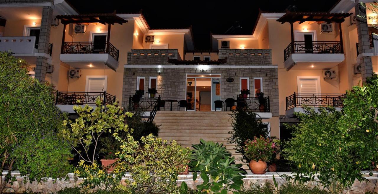 Manto Studios Τυρός Εξωτερικό φωτογραφία
