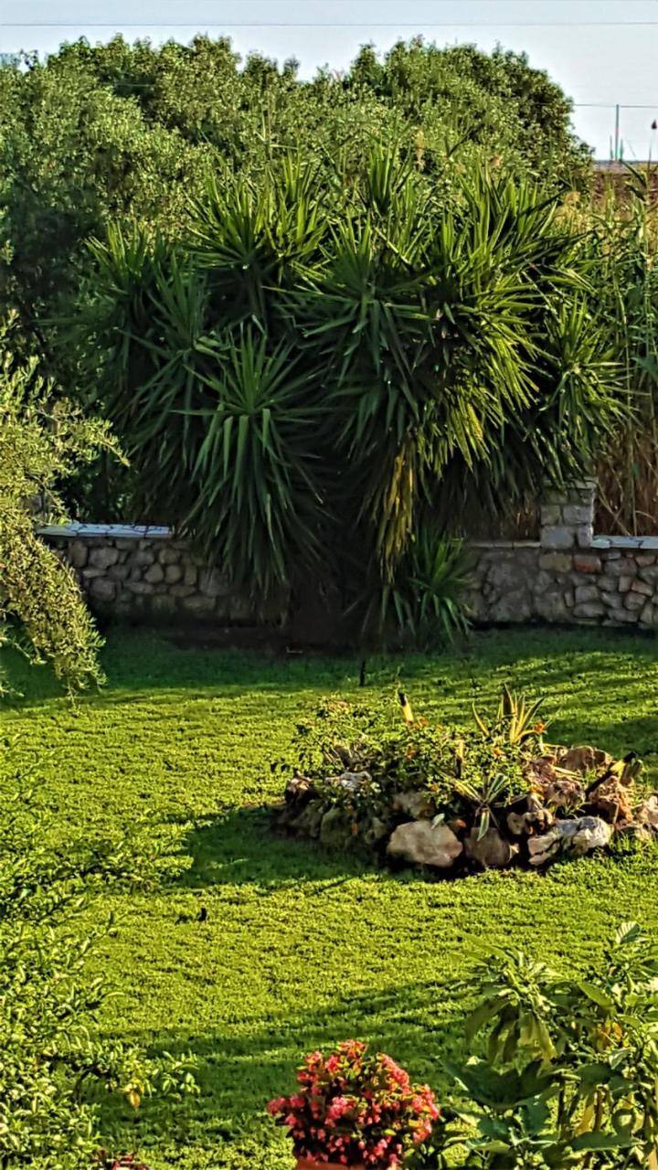 Manto Studios Τυρός Εξωτερικό φωτογραφία